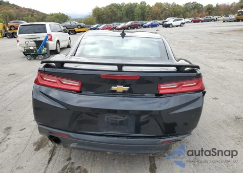2018 Chevrolet Camaro Ls z USA, uszkodzony, nr VIN 1G1FA1RX8J0107773